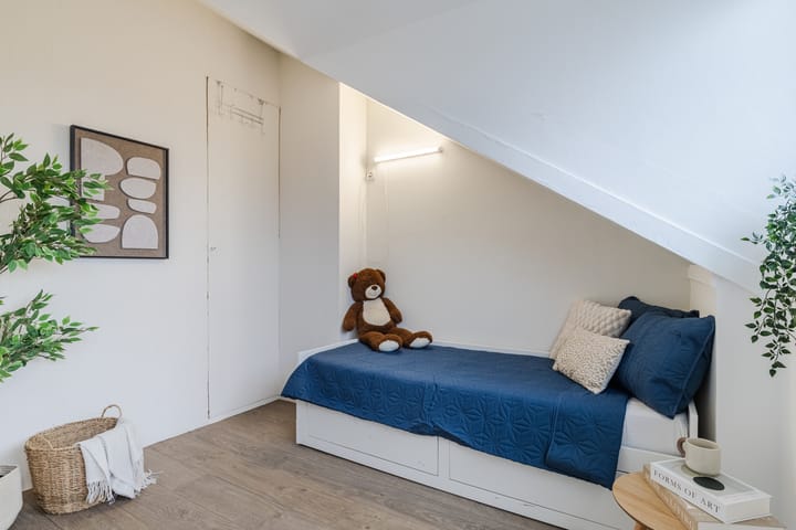 Foto 41 van Van den Broekstraat 36