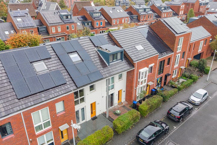 Foto 51 van Van den Broekstraat 36