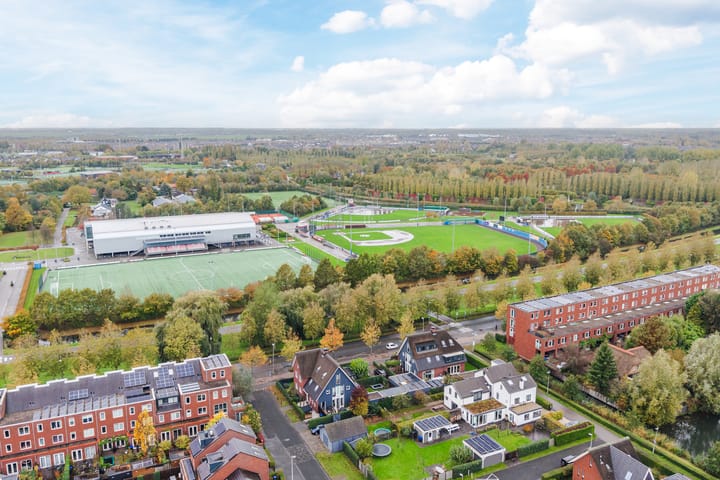 Foto 58 van Van den Broekstraat 36