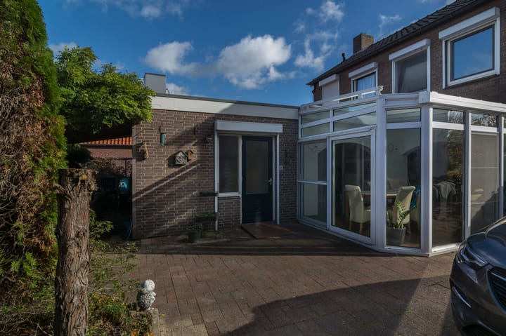 Photo 30 of Buijenstraat 19-A