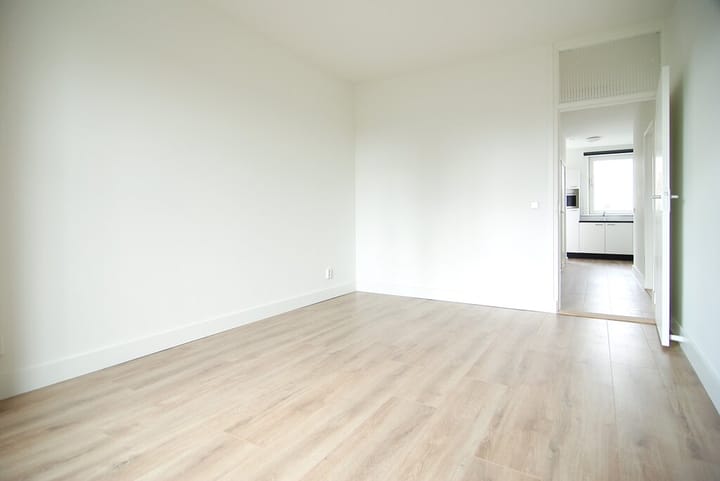 Photo 13 of Oude-IJselstraat 6-3