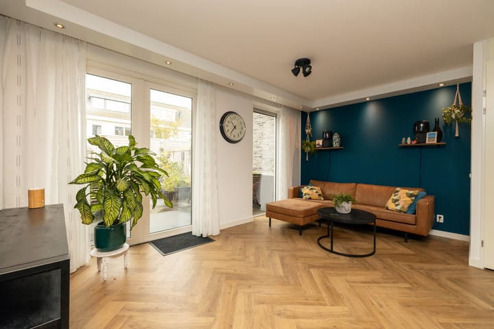 Foto 10 van Caesar 8