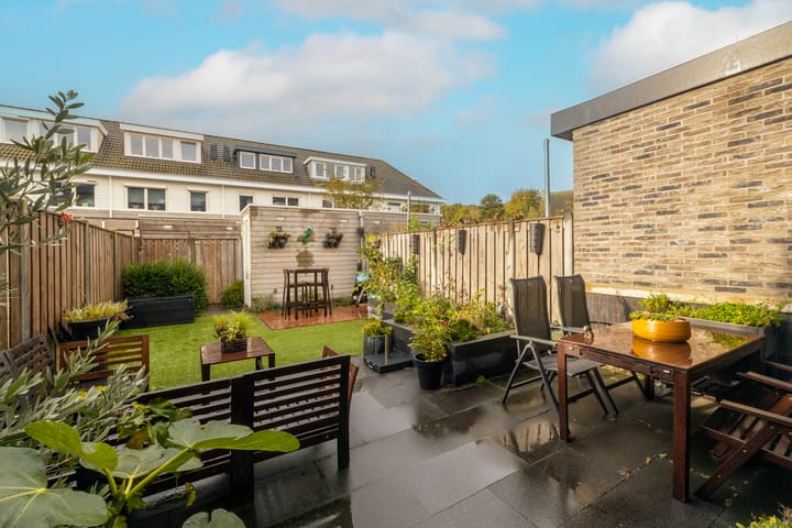 Foto 11 van Caesar 8