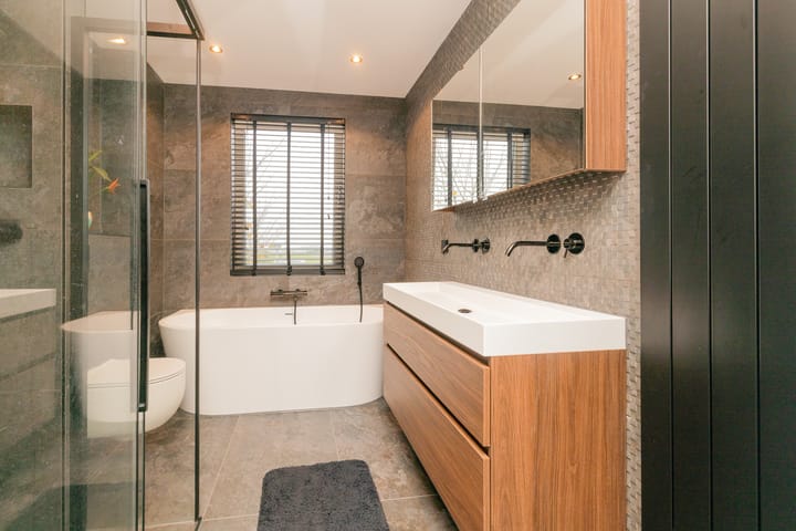 Foto 18 van Caesar 8