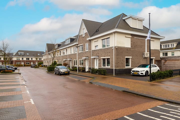 Foto 33 van Caesar 8