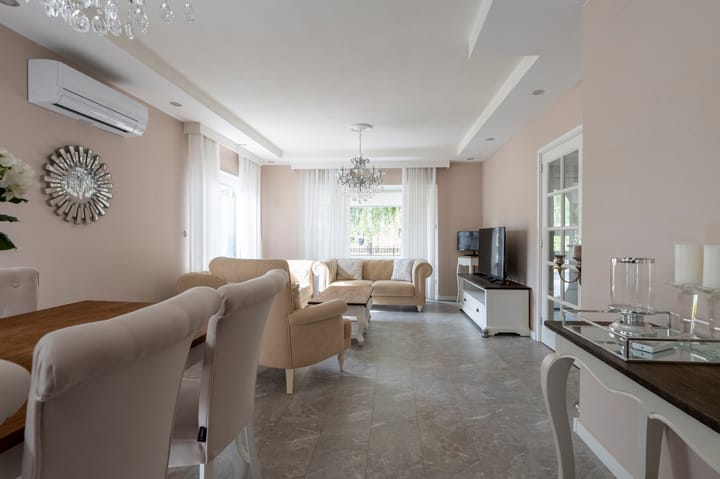 Photo 9 of Warmeerweg 32