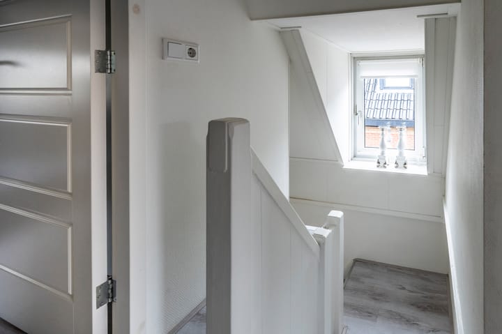 Photo 21 of Warmeerweg 32