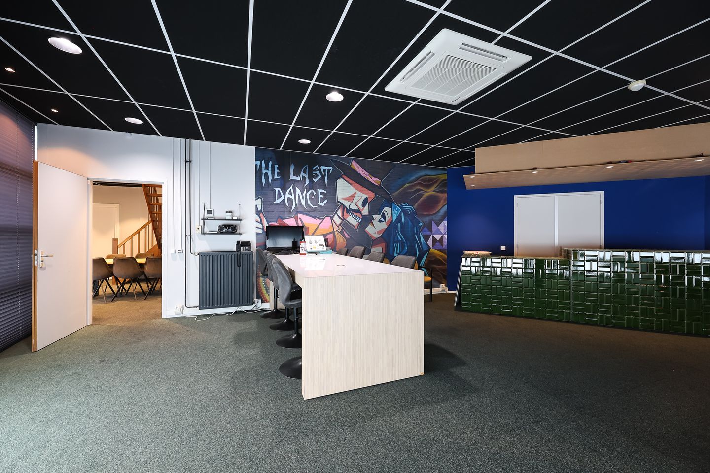 Bekijk foto 5 van Luzernestraat 9