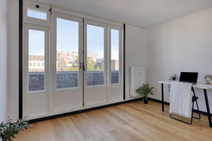 Foto 38 van Paetsstraat 25-C