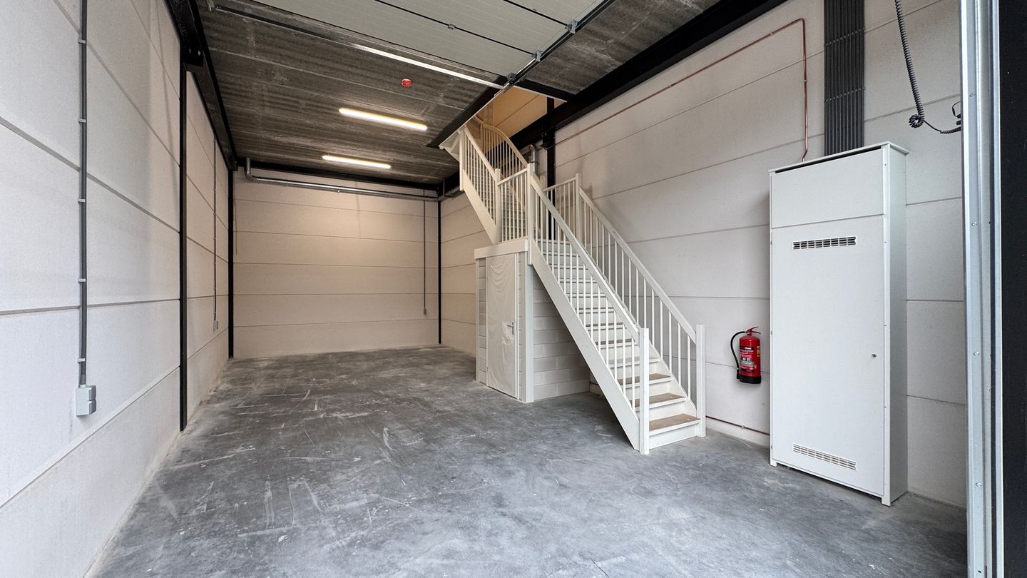 View photo 4 of John F. Kennedylaan 88