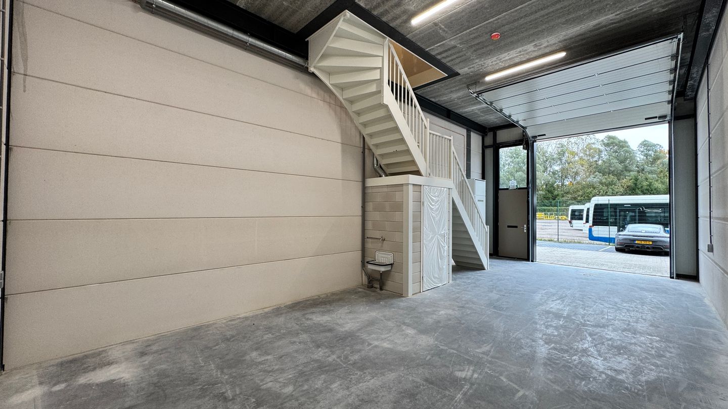 View photo 5 of John F. Kennedylaan 88