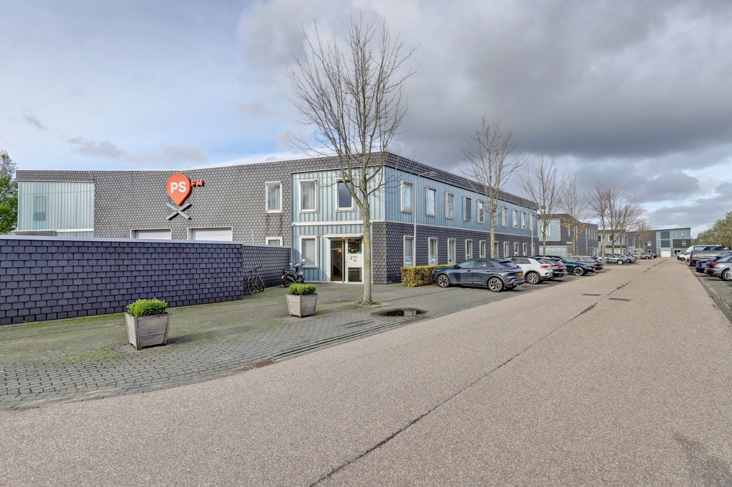 View photo 4 of Schweitzerlaan 48