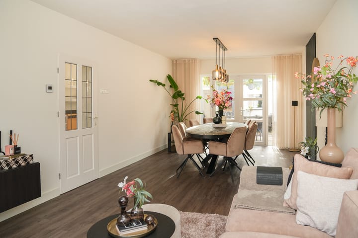 Foto 8 van Mandenmakersstraat 4