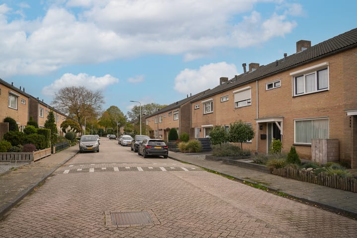 Foto 42 van Mandenmakersstraat 4