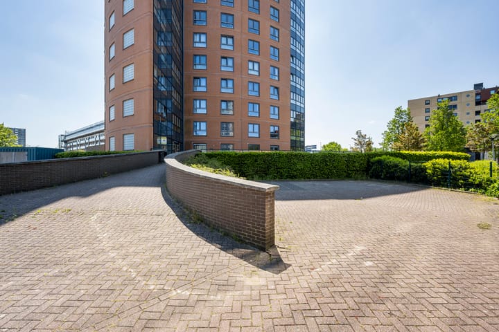 Photo 37 of Peter van Anrooylaan 167