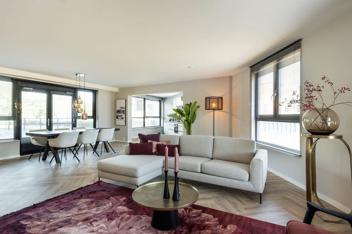 Photo 7 of Peter van Anrooylaan 167