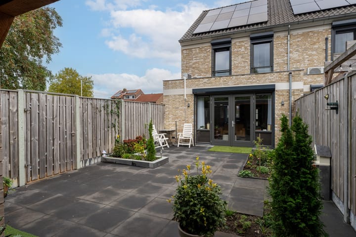 Foto 2 van Haagwinde 1