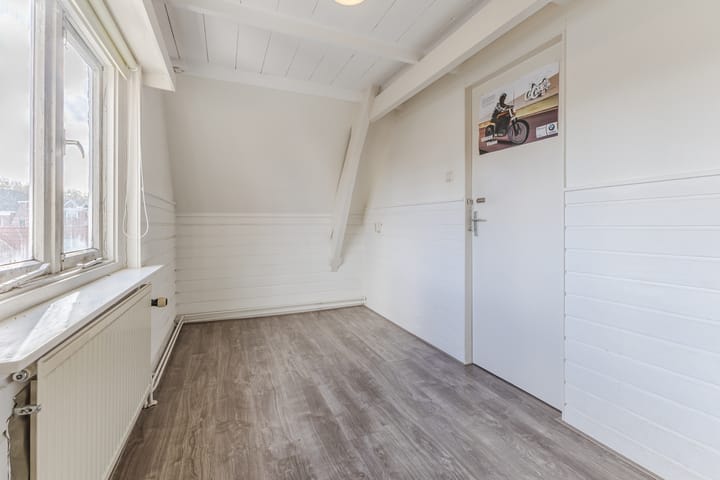 Photo 16 of Nieuwe Langendijk 19