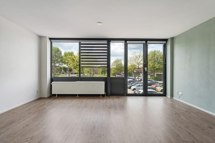 Photo 4 of Nicolaas Beetsplein 109-A