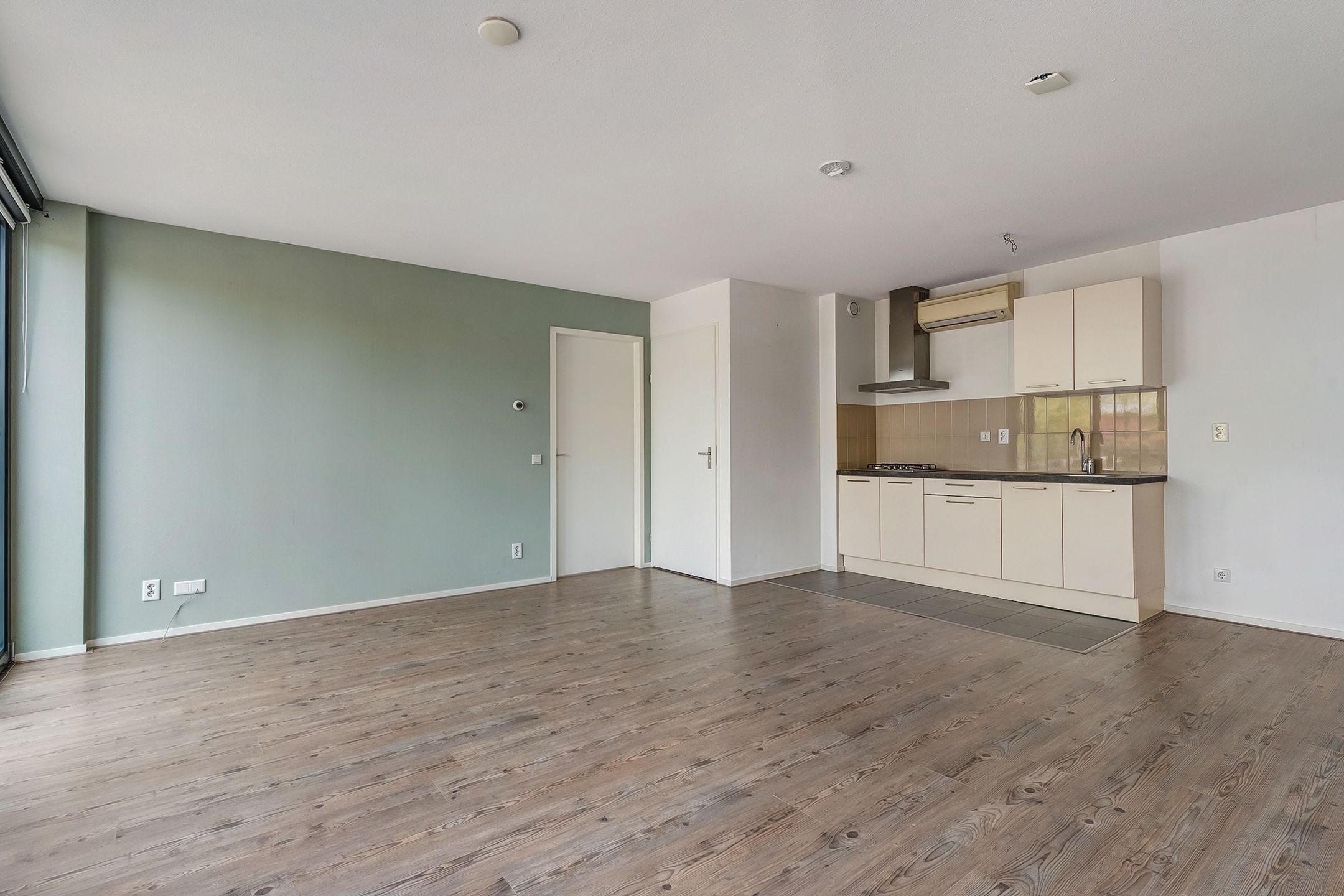 Photo 6 of Nicolaas Beetsplein 109-A