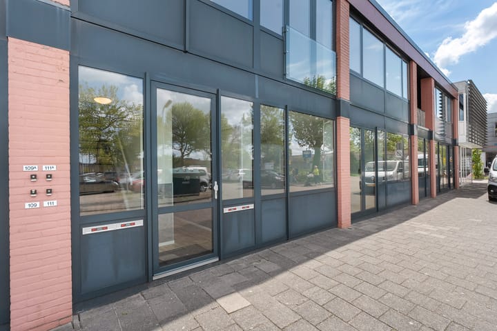 Photo 21 of Nicolaas Beetsplein 109-A