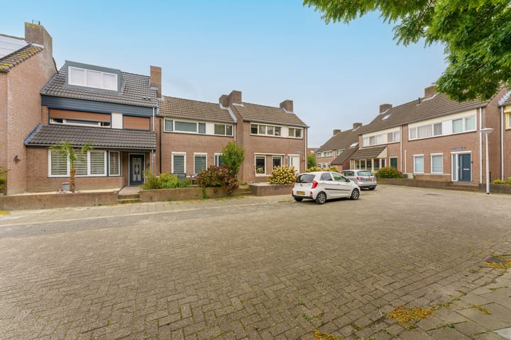 Photo 7 of Straatsburglaan 30