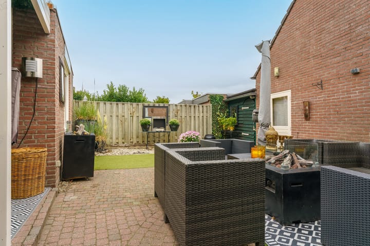 Photo 36 of Straatsburglaan 30