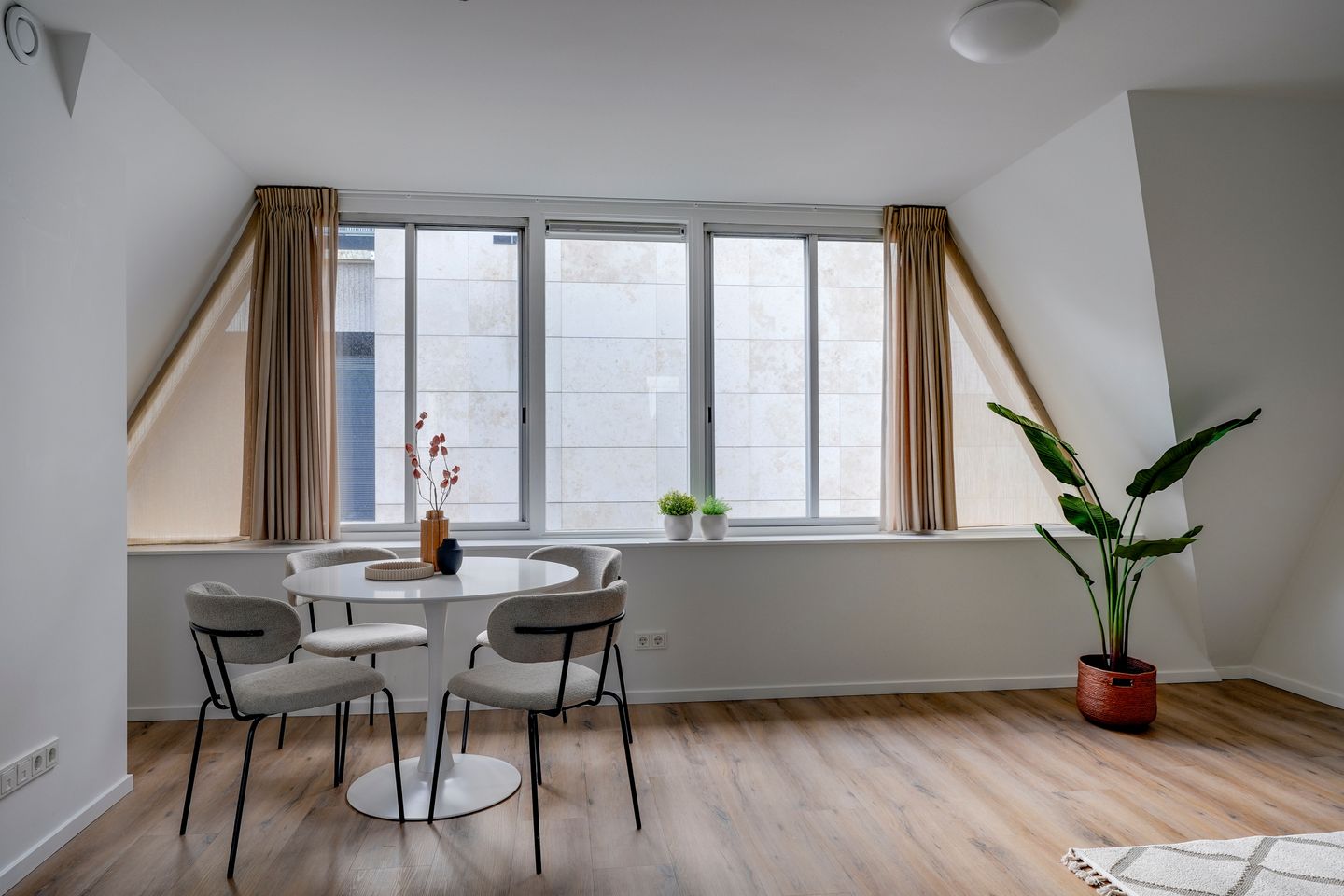 Foto 4 van Achter Clarenburg 53