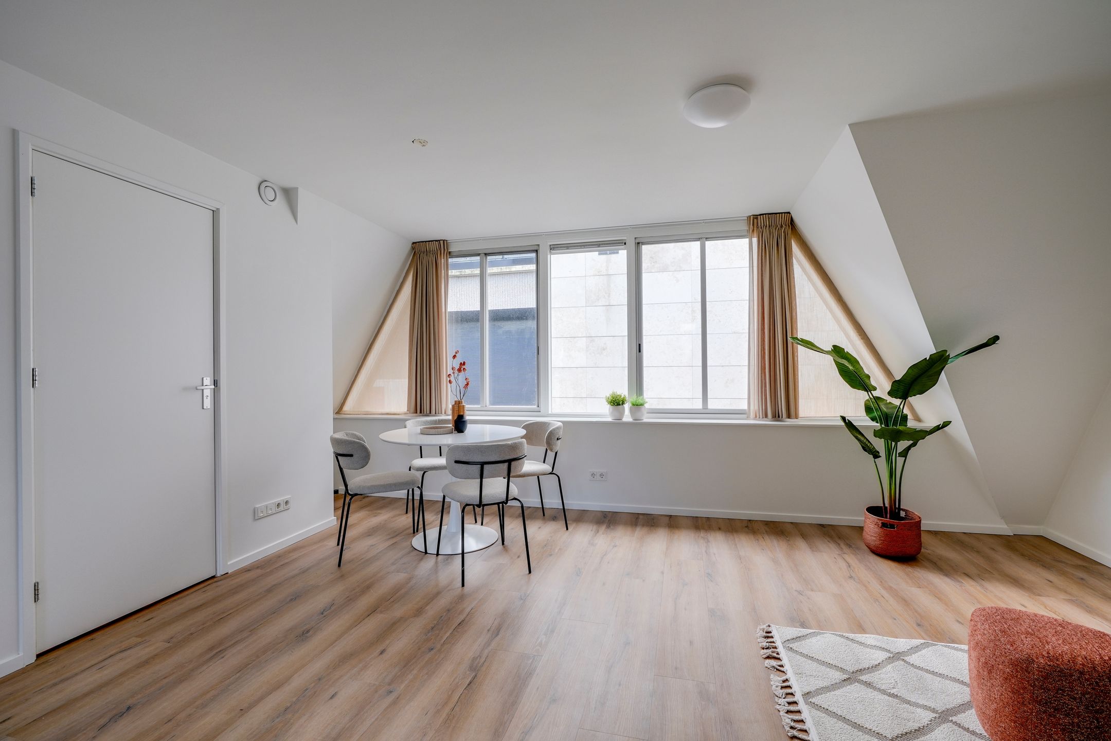 Foto 9 van Achter Clarenburg 53