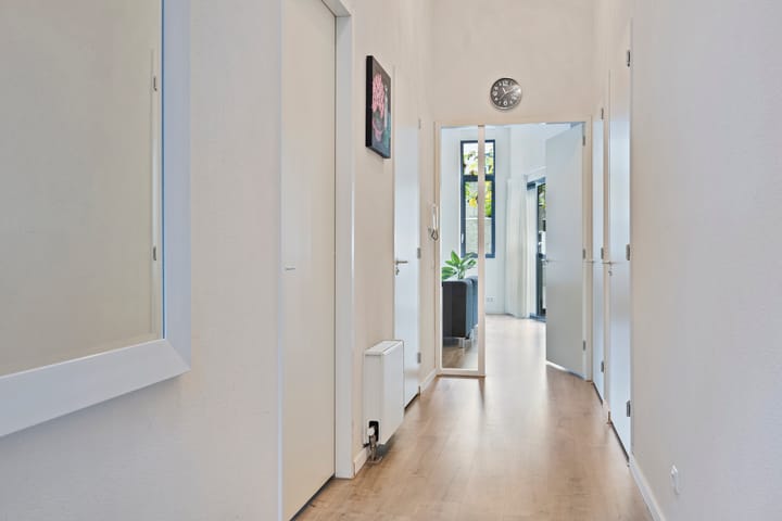 Photo 9 of Pastoor Spieringsstraat 225