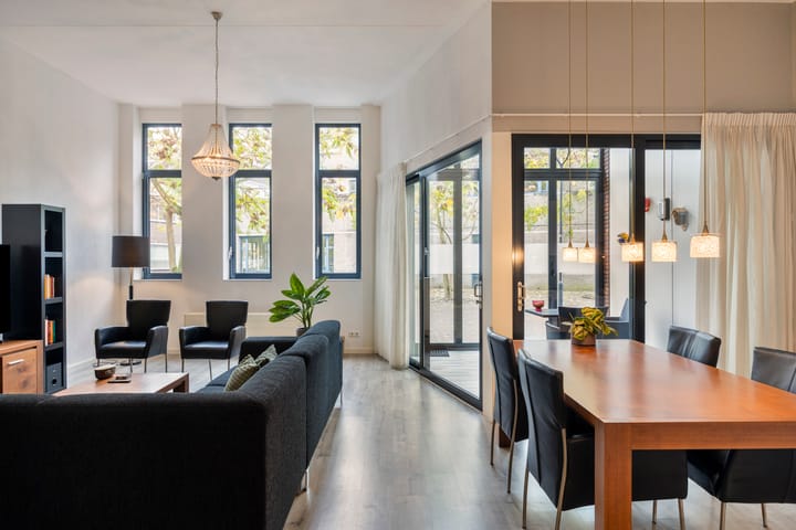 Photo 10 of Pastoor Spieringsstraat 225