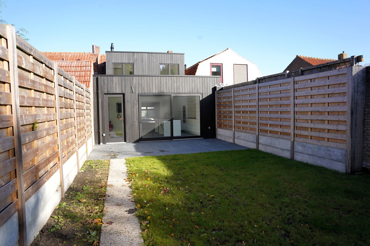 Photo 40 of Landstraat 28