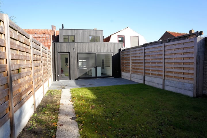 Foto 40 van Landstraat 28