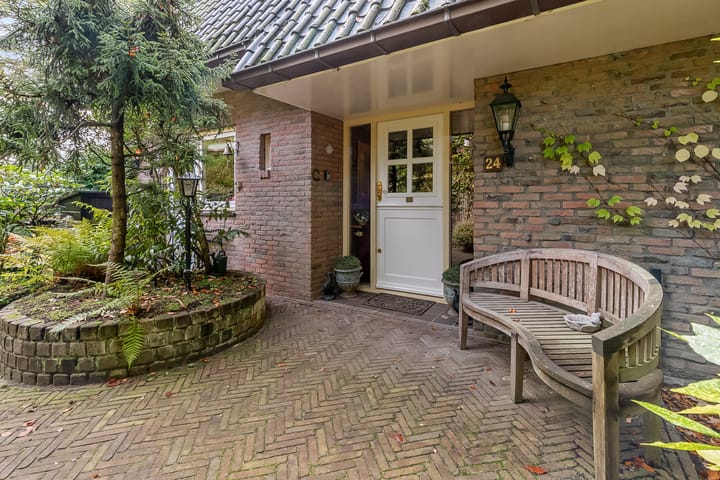 Foto 5 van Rozenlaantje 24