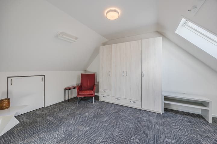 Photo 28 of Mastbosstraat 141