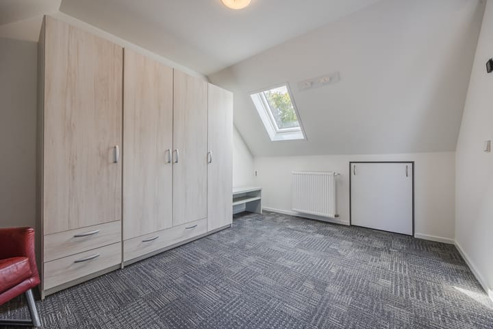 Photo 29 of Mastbosstraat 141