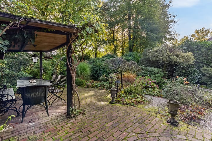 Foto 39 van Rozenlaantje 24