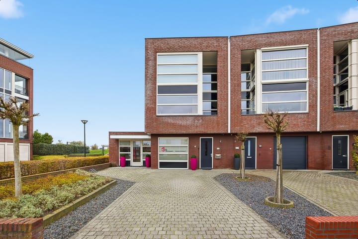 Foto 4 van Meindert Hobbemastraat 1