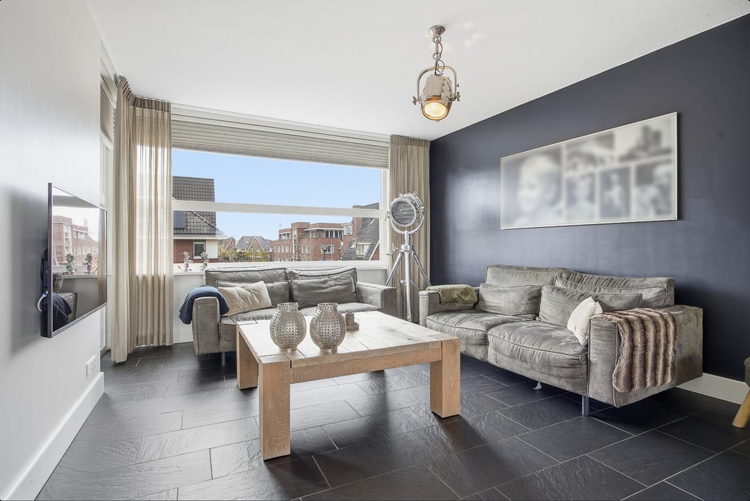 Foto 13 van Meindert Hobbemastraat 1