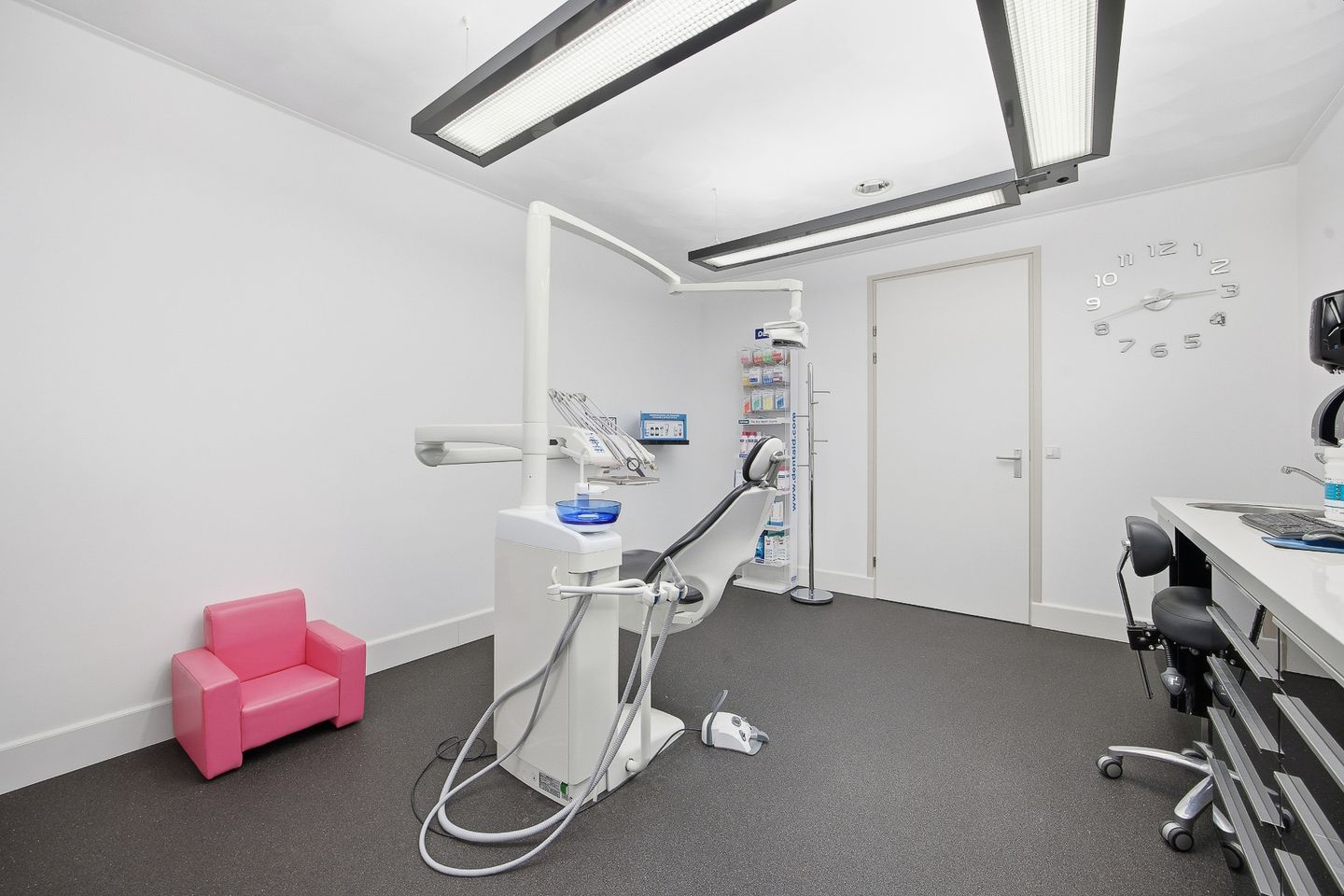 Foto 59 van Meindert Hobbemastraat 1