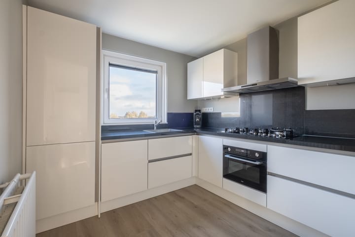 Photo 4 of Prins Clausplein 40