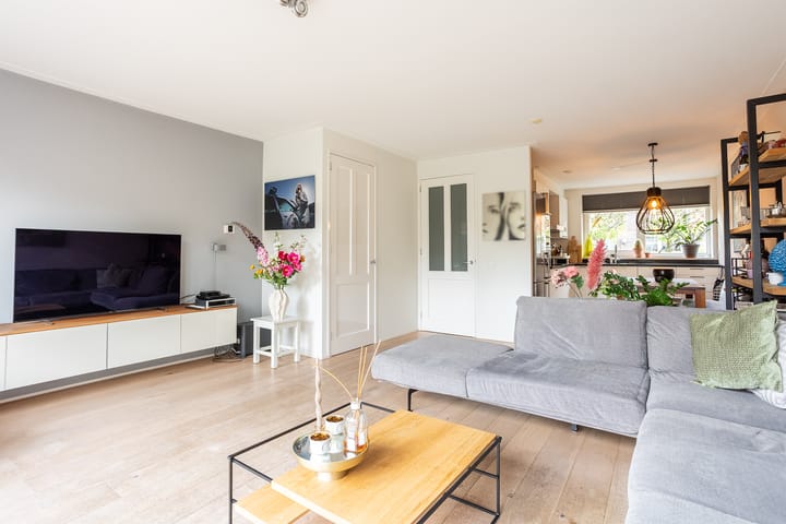 Foto 5 van De Bazelweg 5