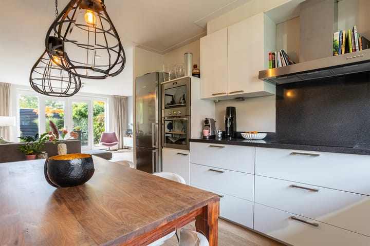 Foto 9 van De Bazelweg 5