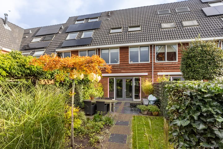 Foto 25 van De Bazelweg 5