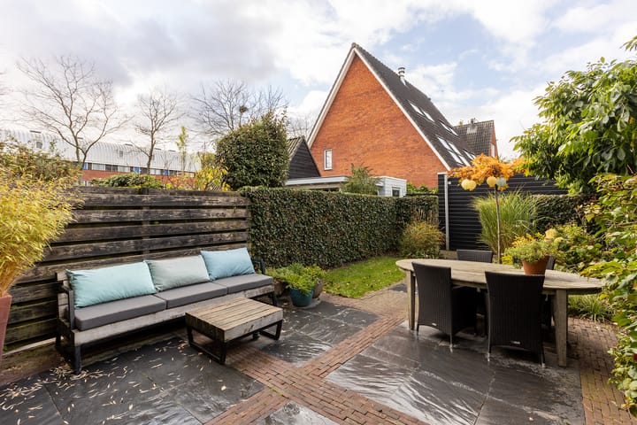 Foto 26 van De Bazelweg 5