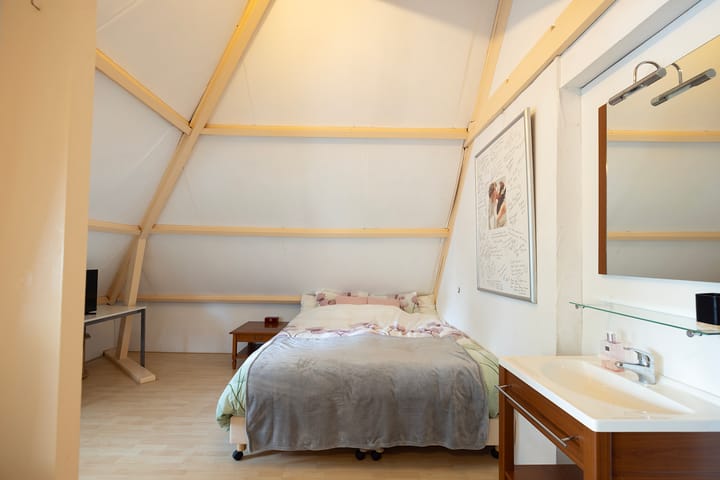 Photo 41 of Diependaalselaan 114