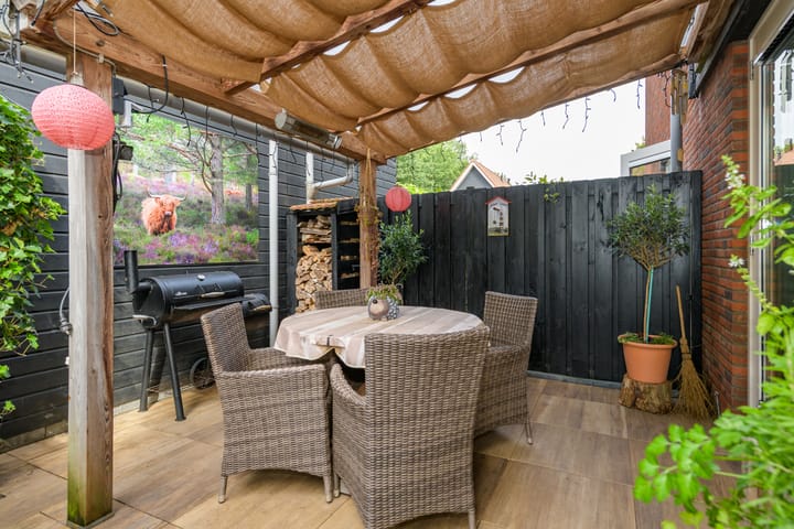 Foto 2 van Klein Canada 27