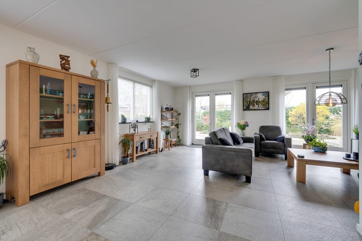 Photo 9 of Rens Prinshof 18