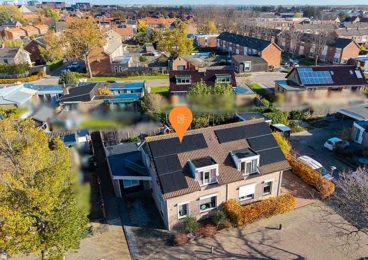 Photo 5 of Huygensstraat 27