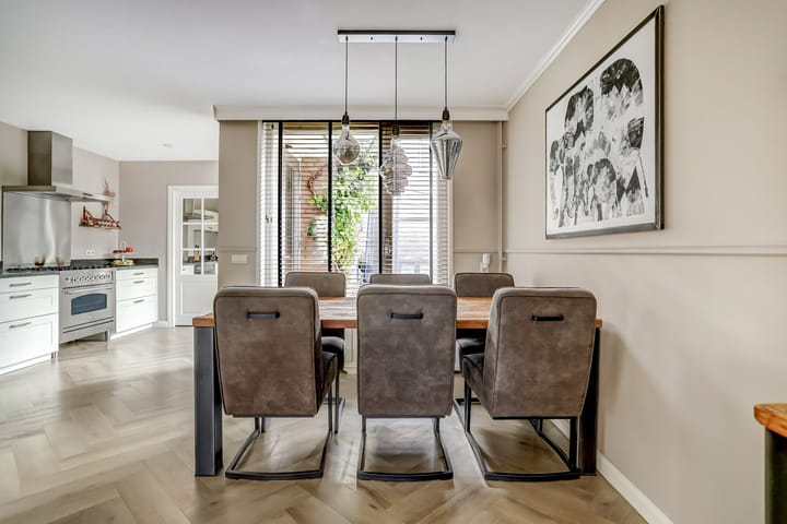 Photo 13 of Molenveldstraat 18